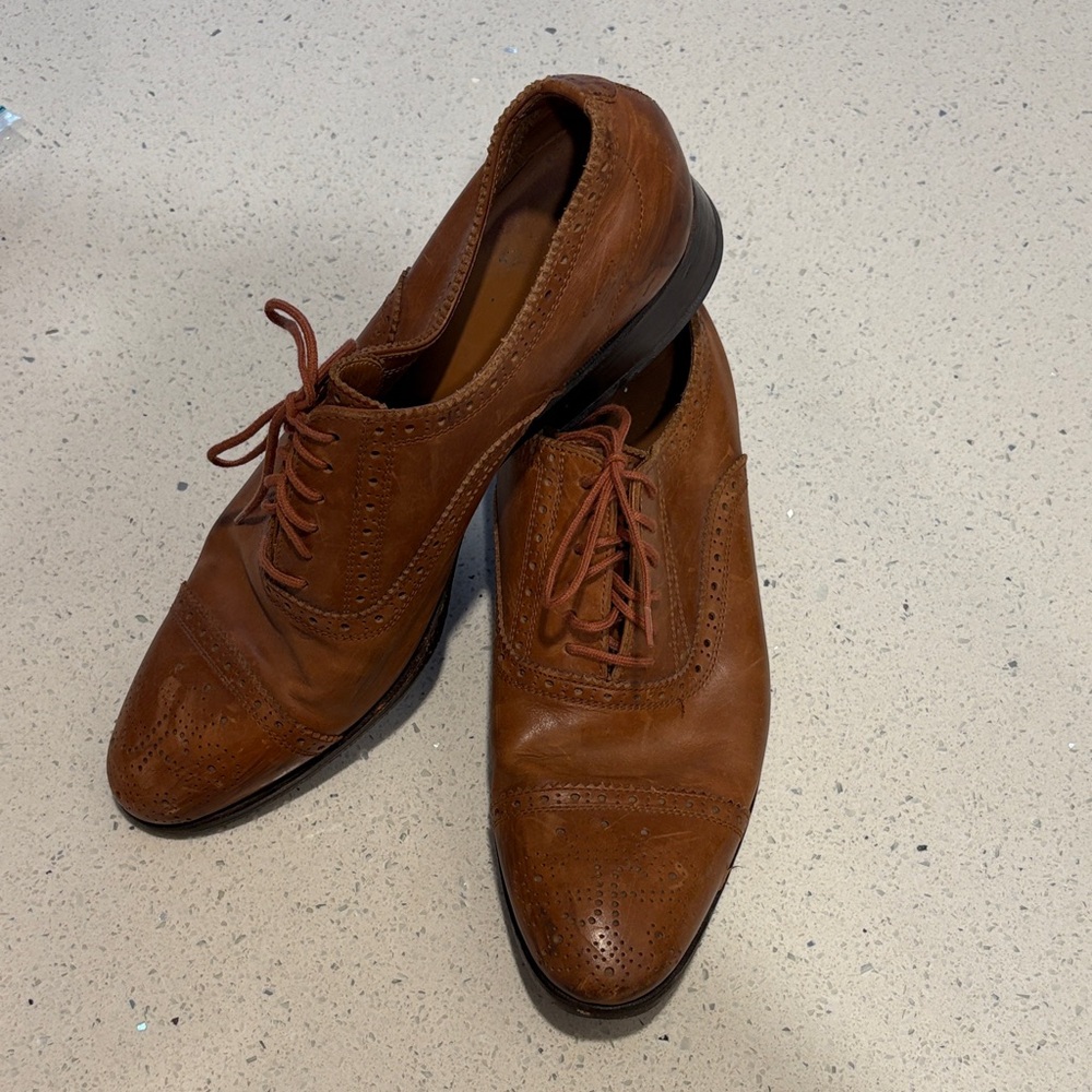 Men's John Fluevog Wingtip Derby Dress Shoes